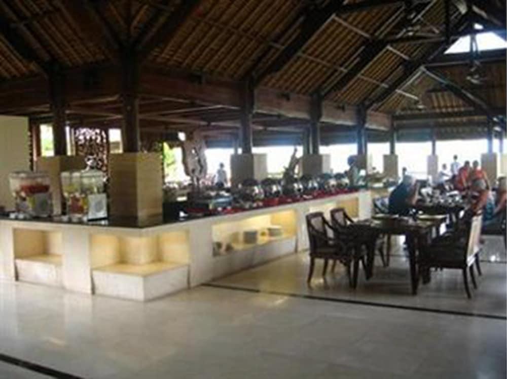 โรงแรมแกรนด์ บาหลีซานิ สวีทส์ เกอโรโบกัน ภายนอก รูปภาพ